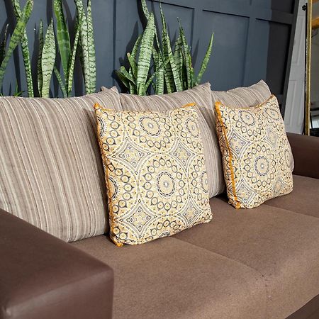 Kanana Villas - Maun 2 Bedroom Apartment Екстериор снимка