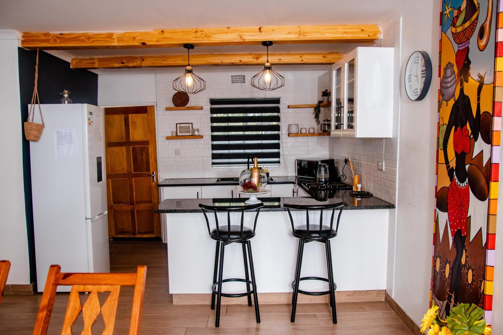 Kanana Villas - Maun 2 Bedroom Apartment Екстериор снимка